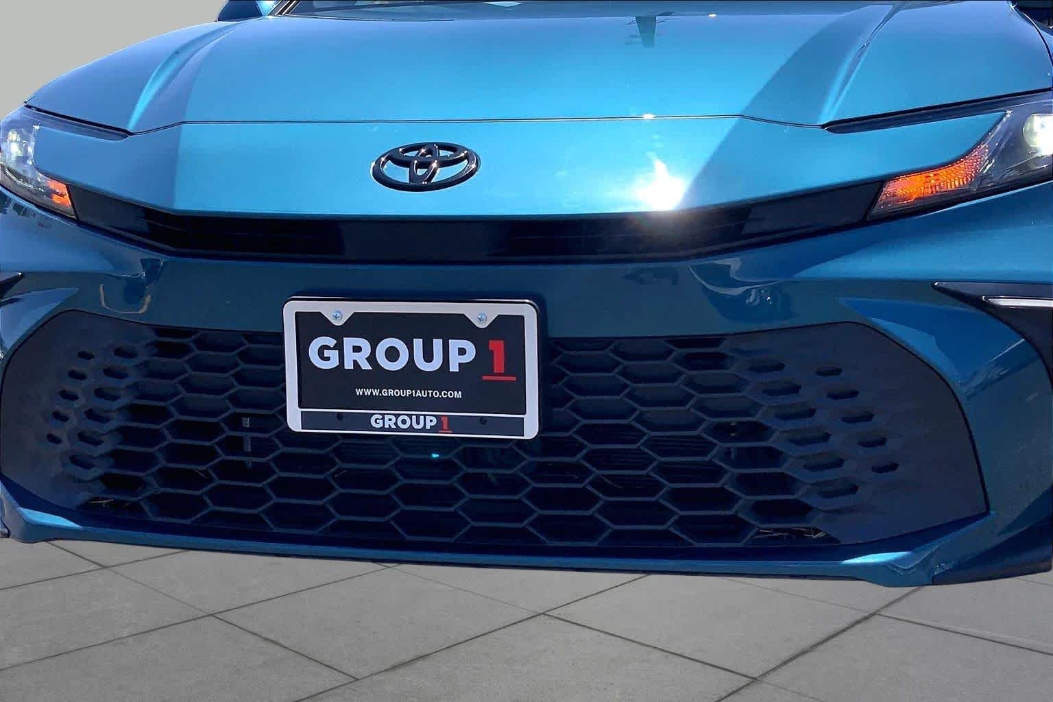 Used 2026 Ocean Gem Toyota SE image 30