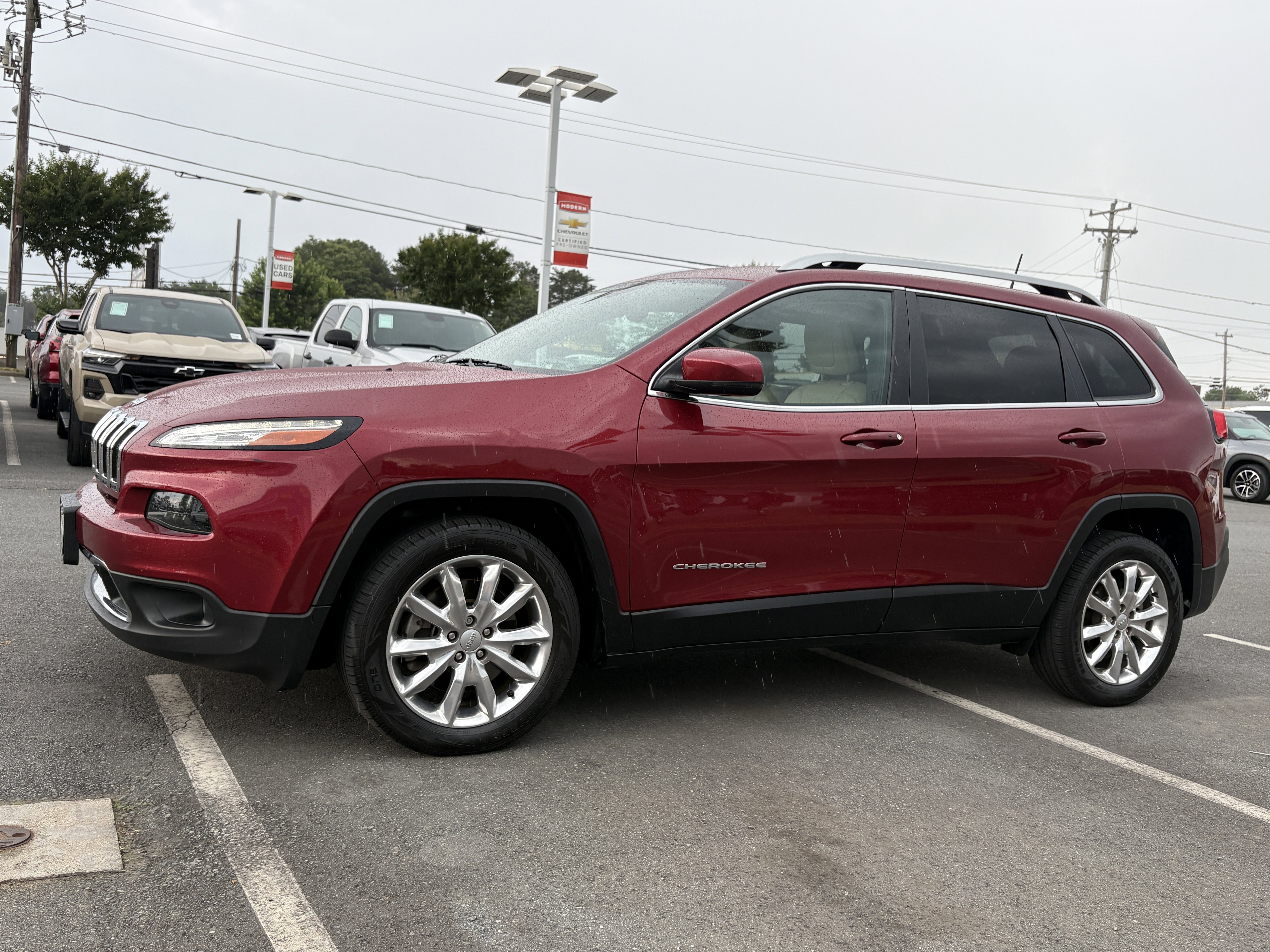 2017 Jeep Cherokee Limited's photo