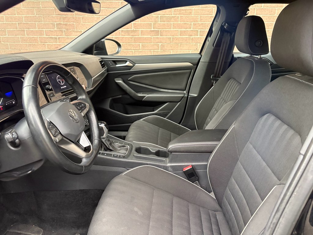 Used 2024 Deep Black Pearl Volkswagen Sport image 9