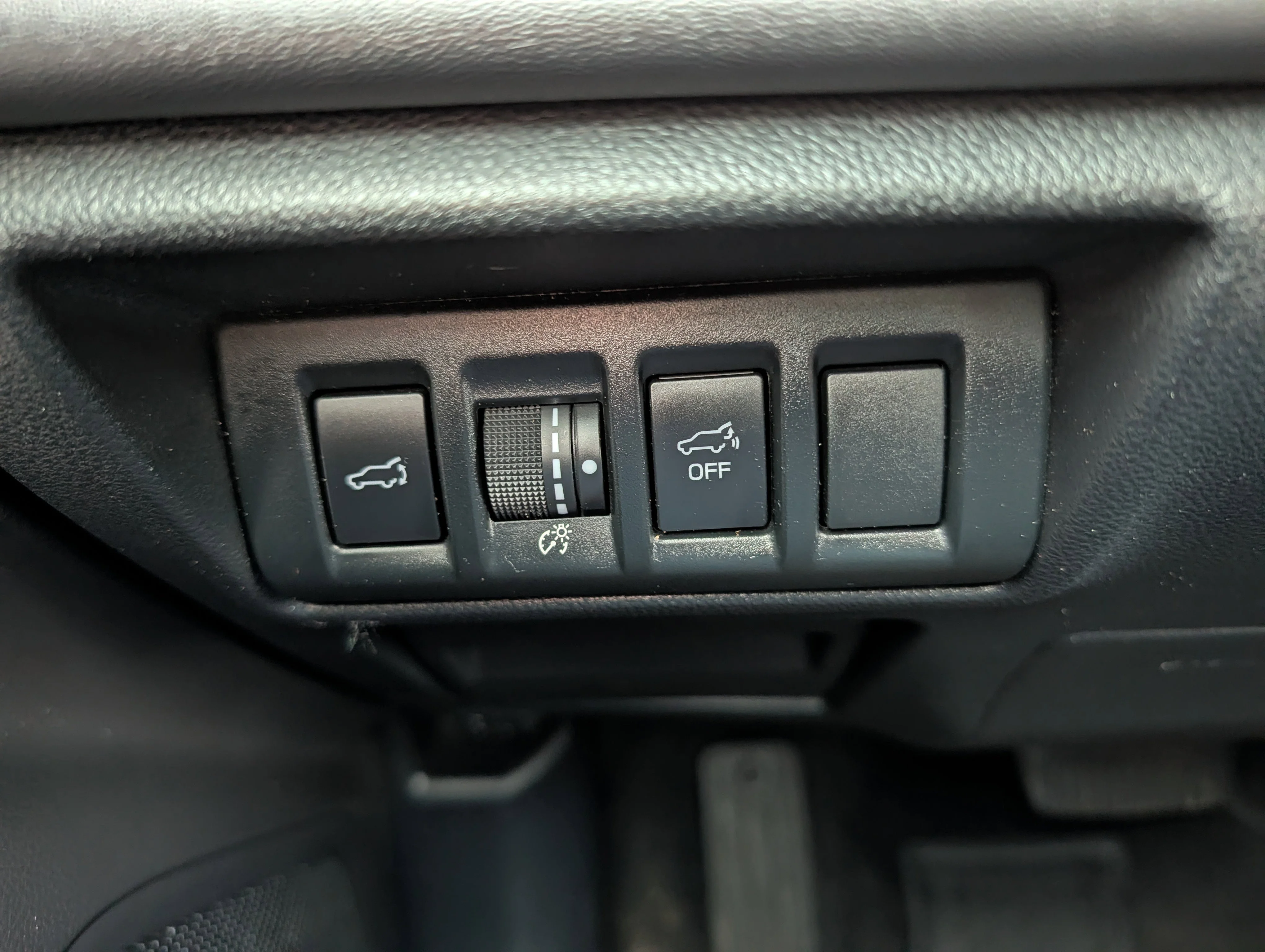 Used 2023 Crystal White Pearl Subaru Wilderness image 32