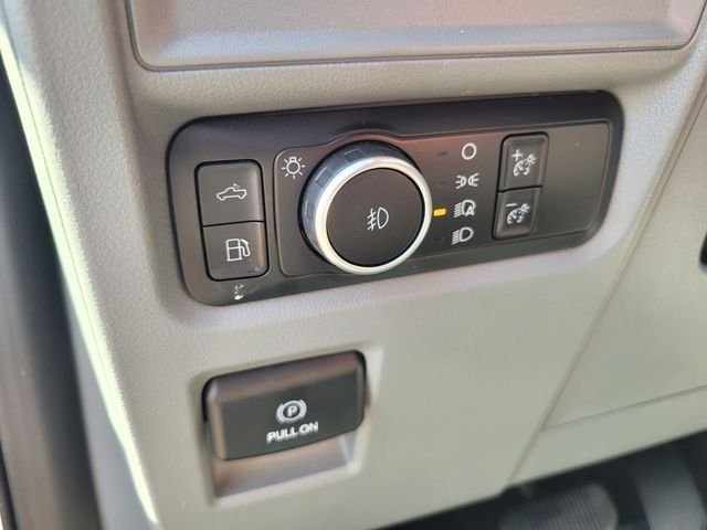 Used 2024 White Ford XLT image 19