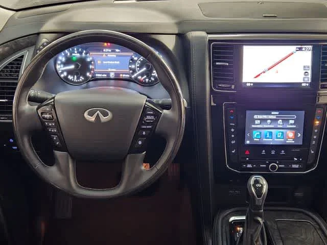 Used 2020 Hermosa Blue INFINITI LUXE image 27