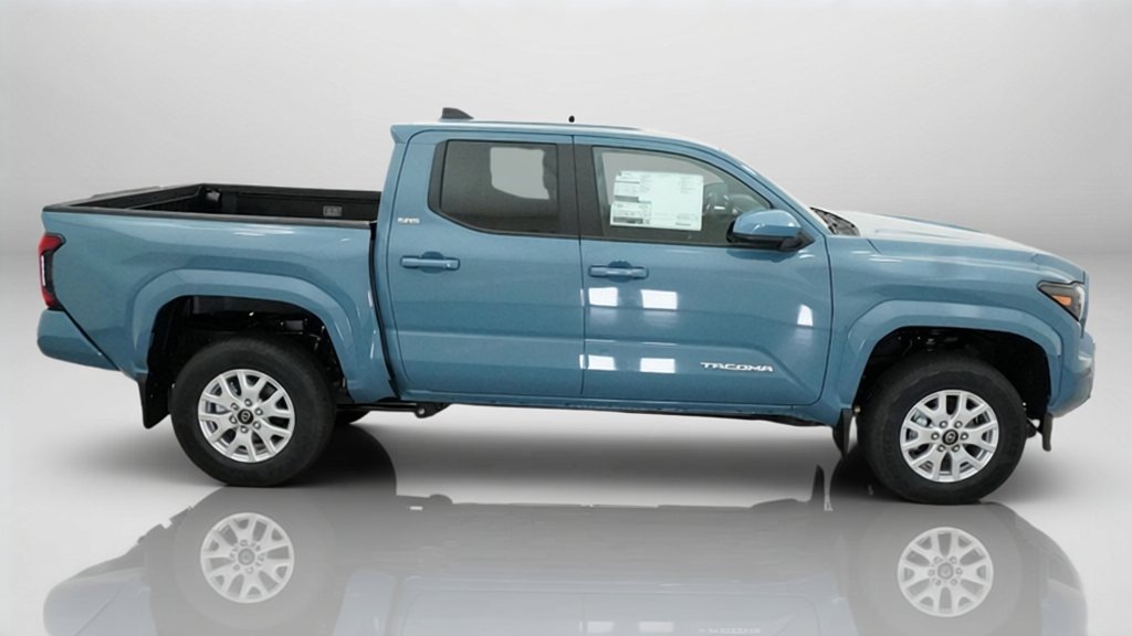 New 2026 Heritage Blue Toyota SR5 image 37