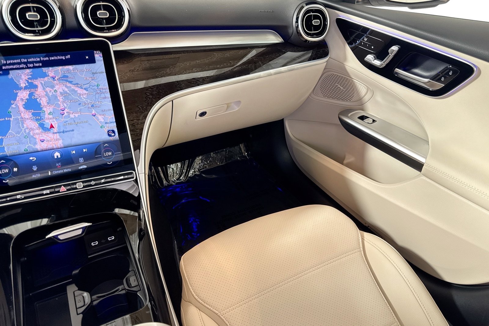 New 2026 Polar White Mercedes-Benz C 300 image 21