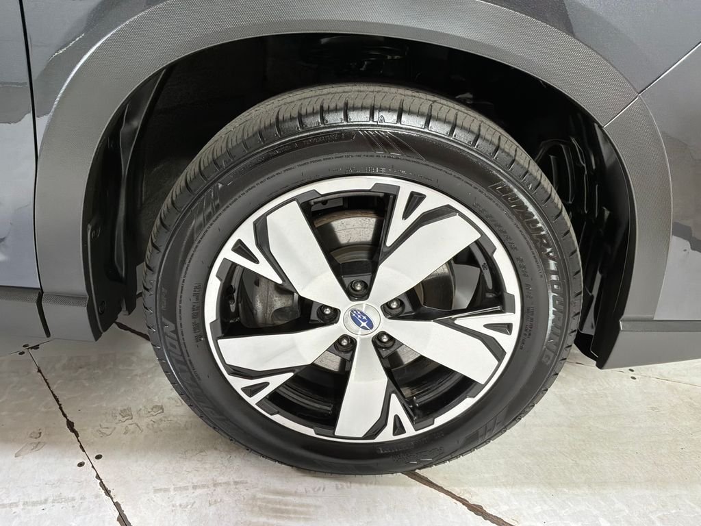 Used 2019 Gray Subaru Touring image 9