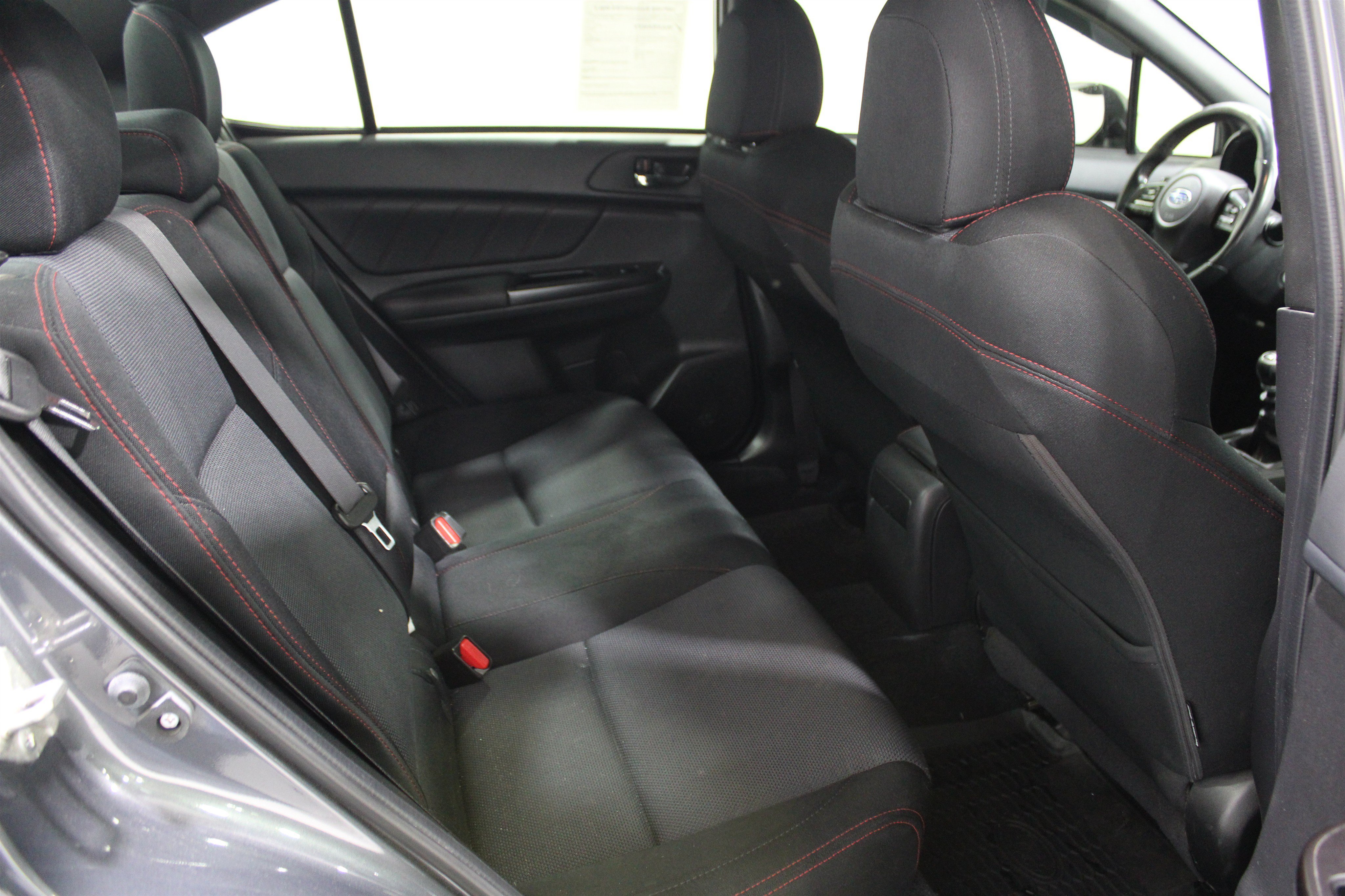Used 2020 Magnetite Gray Metallic Subaru Premium image 22