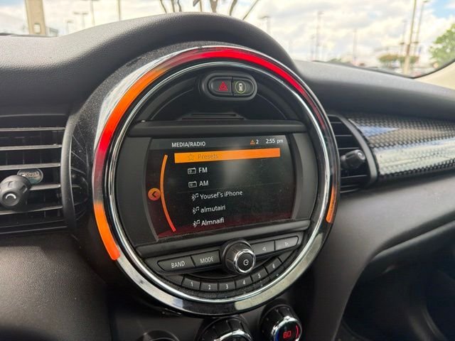 Used 2020 Gray Metallic MINI  image 4