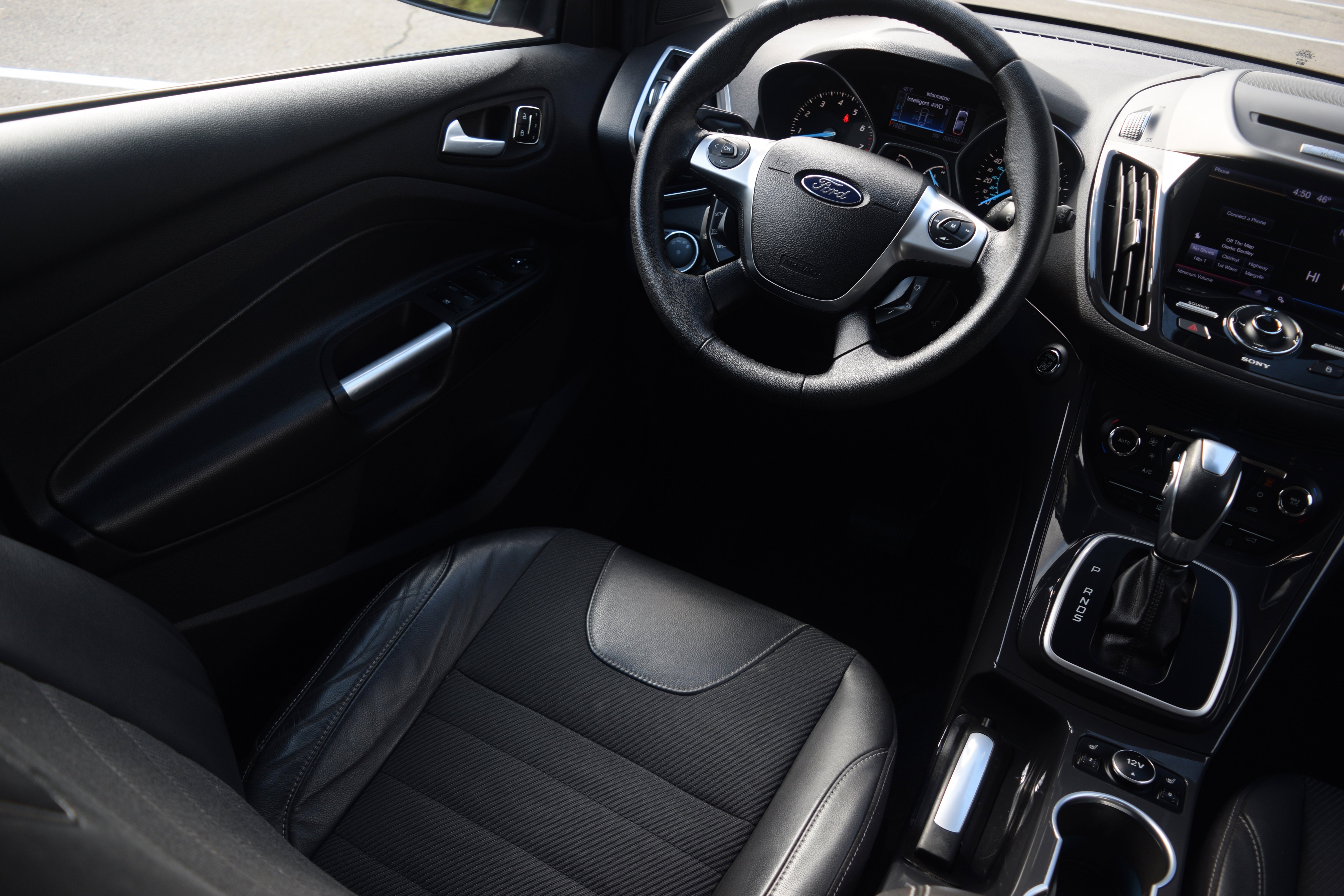 Used 2013 Ford Escape Titanium with VIN 1FMCU9J9XDUB14147 for sale in Lebanon, OH