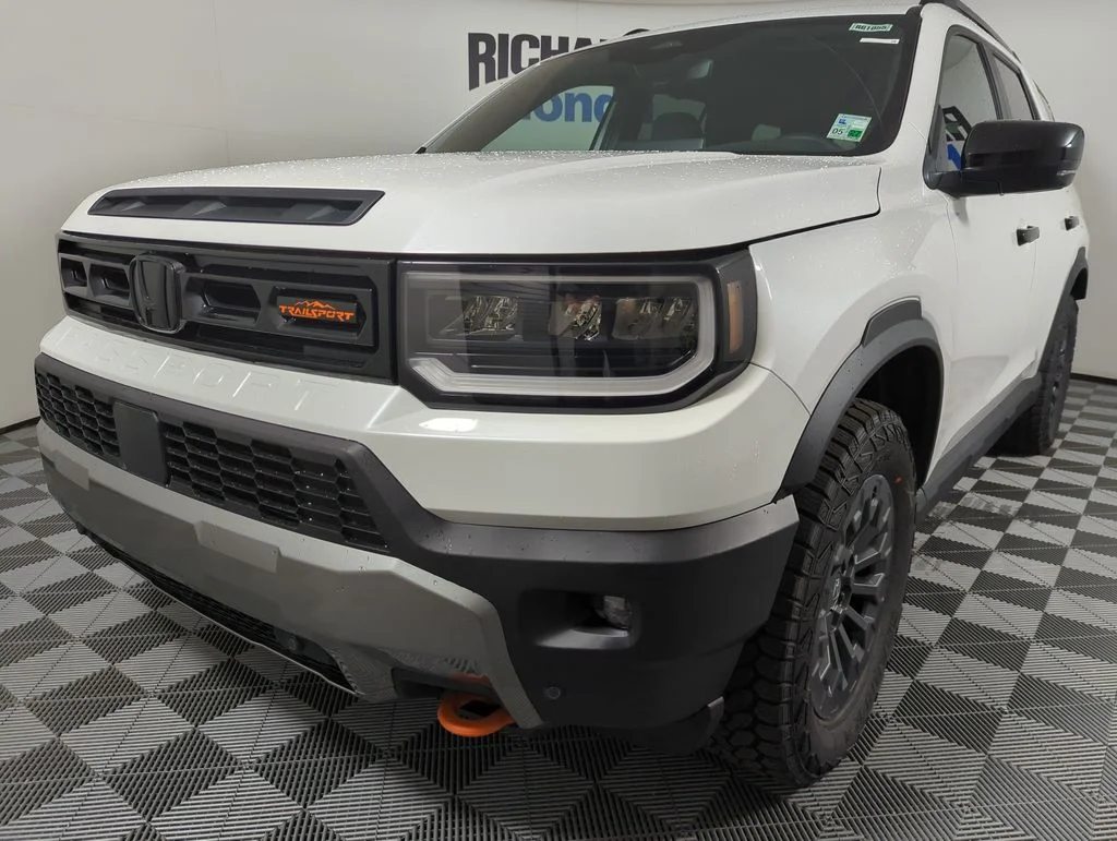 2026 Honda Passport 3.5 TrailSport 4WD Auto's photo