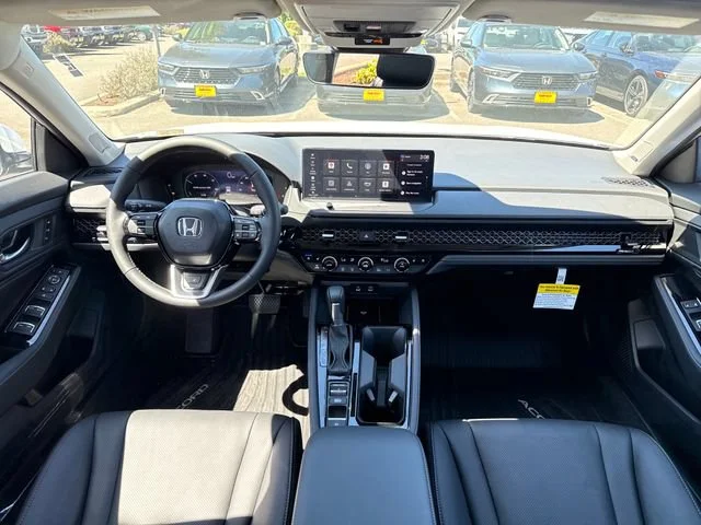 New 2026 Platinum White Pearl Honda Touring image 26