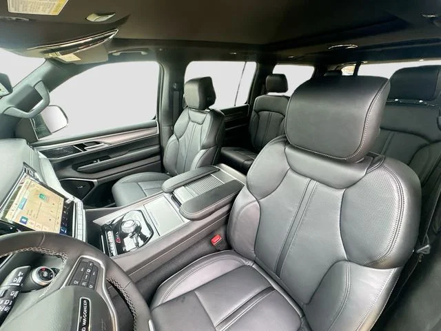 New 2026 Steel Blue Jeep Limited Altitude image 22