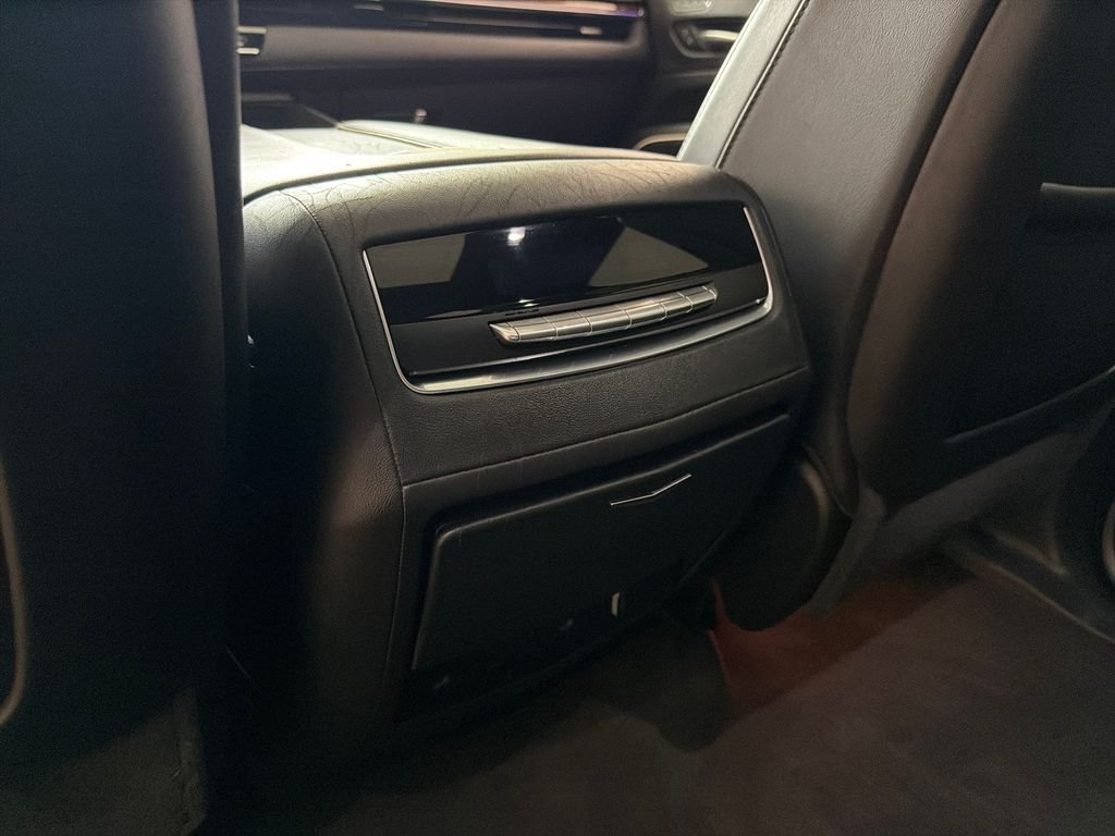 Used 2022 White Cadillac Premium Luxury image 35