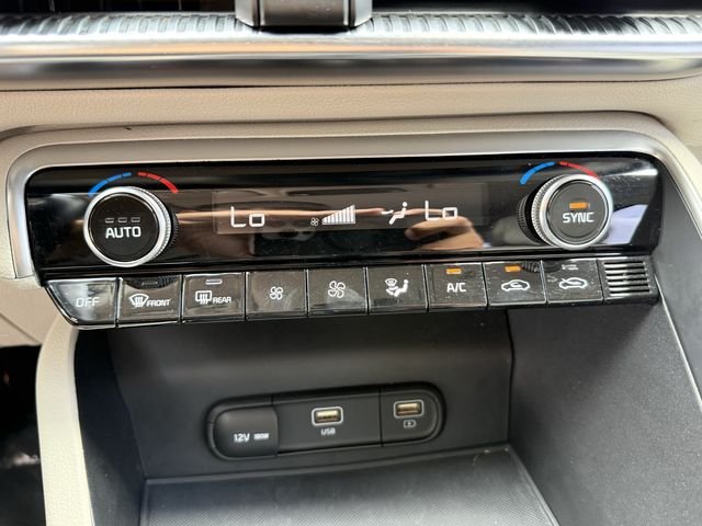Used 2021 Gray Kia EX image 25