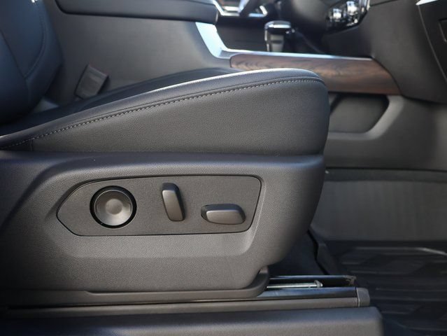 2026 GMC Sierra 1500 SLT - Photo 8