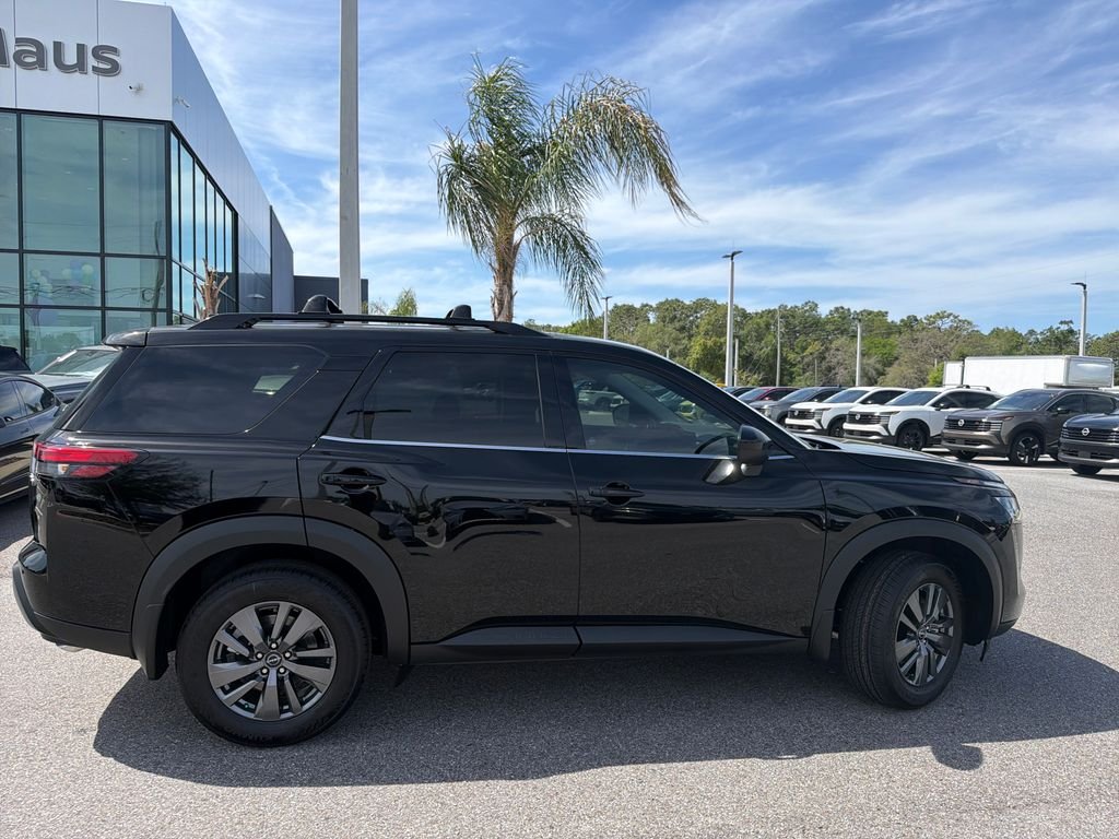 New 2026 Nissan Pathfinder SV 4D Sport Utility