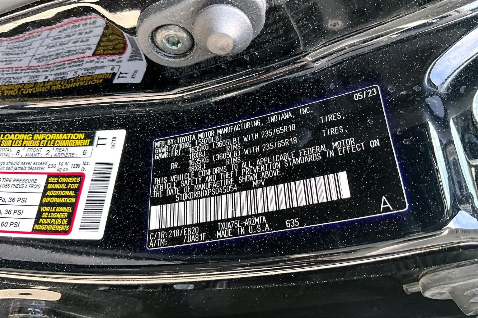 Used 2023 Midnight Black Metallic Toyota XLE image 37