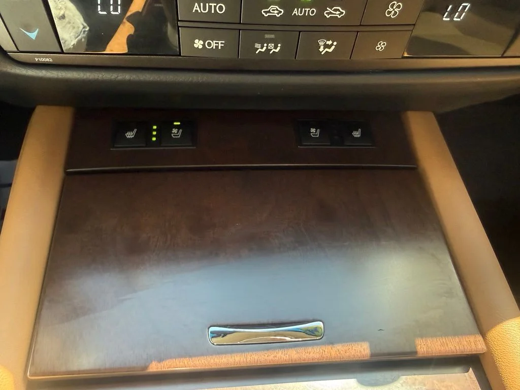 Used 2013 Cashmere Metallic Lexus 350 image 24