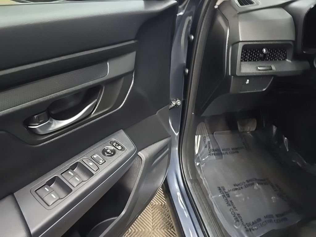 Used 2024 Meteorite Gray Metallic Honda LX image 27