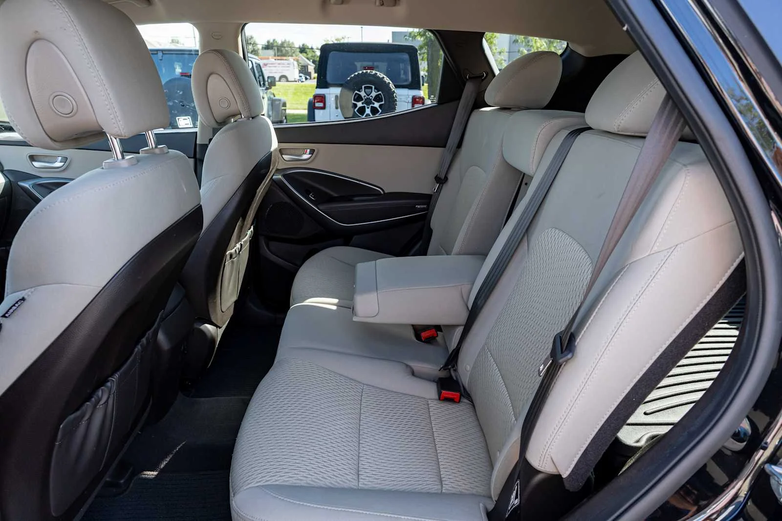 Used 2018 Twilight Black Hyundai 2.4L image 29