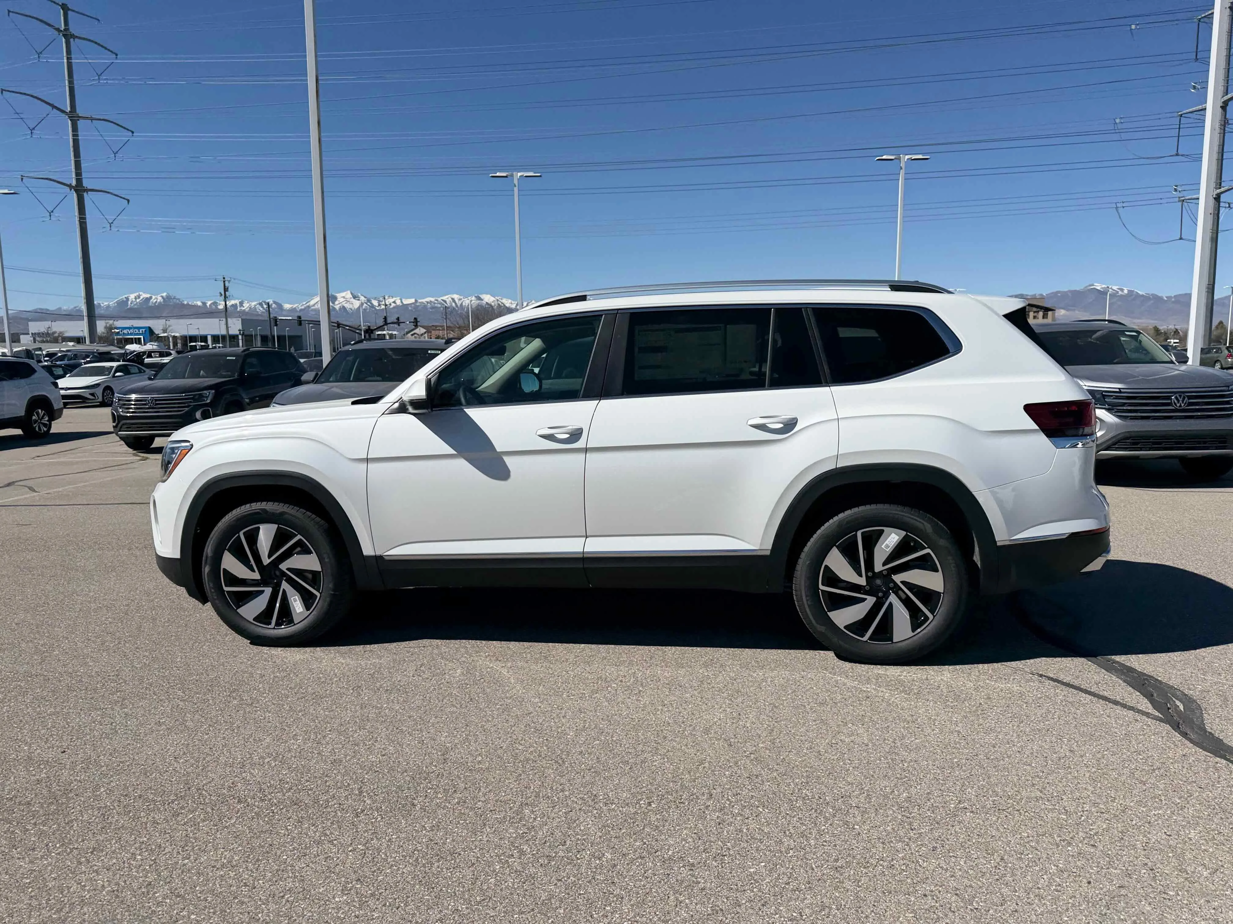 New 2026 Opal White Volkswagen 2.0T SEL image 2