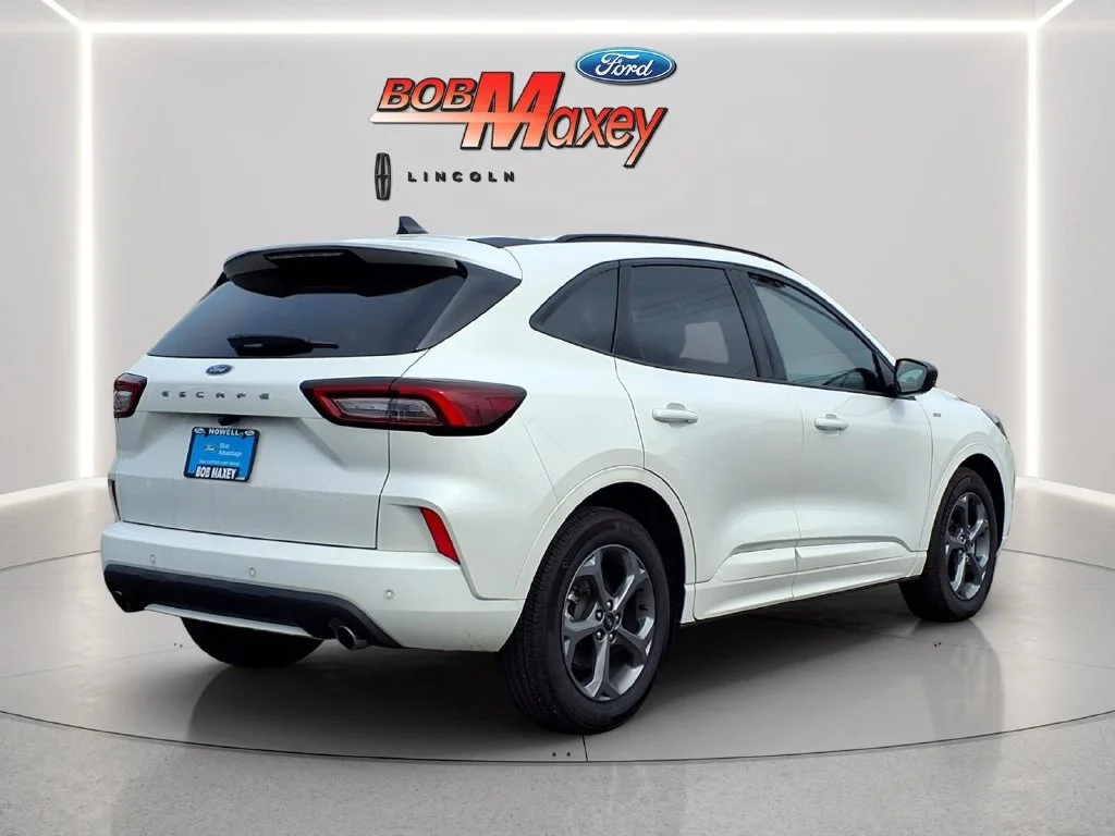 Used 2023 White Ford ST-Line image 4
