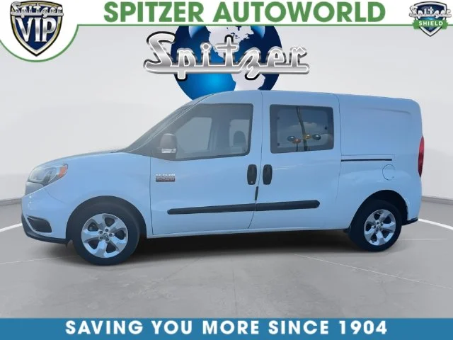 Used 2022 White Ram Base image 9