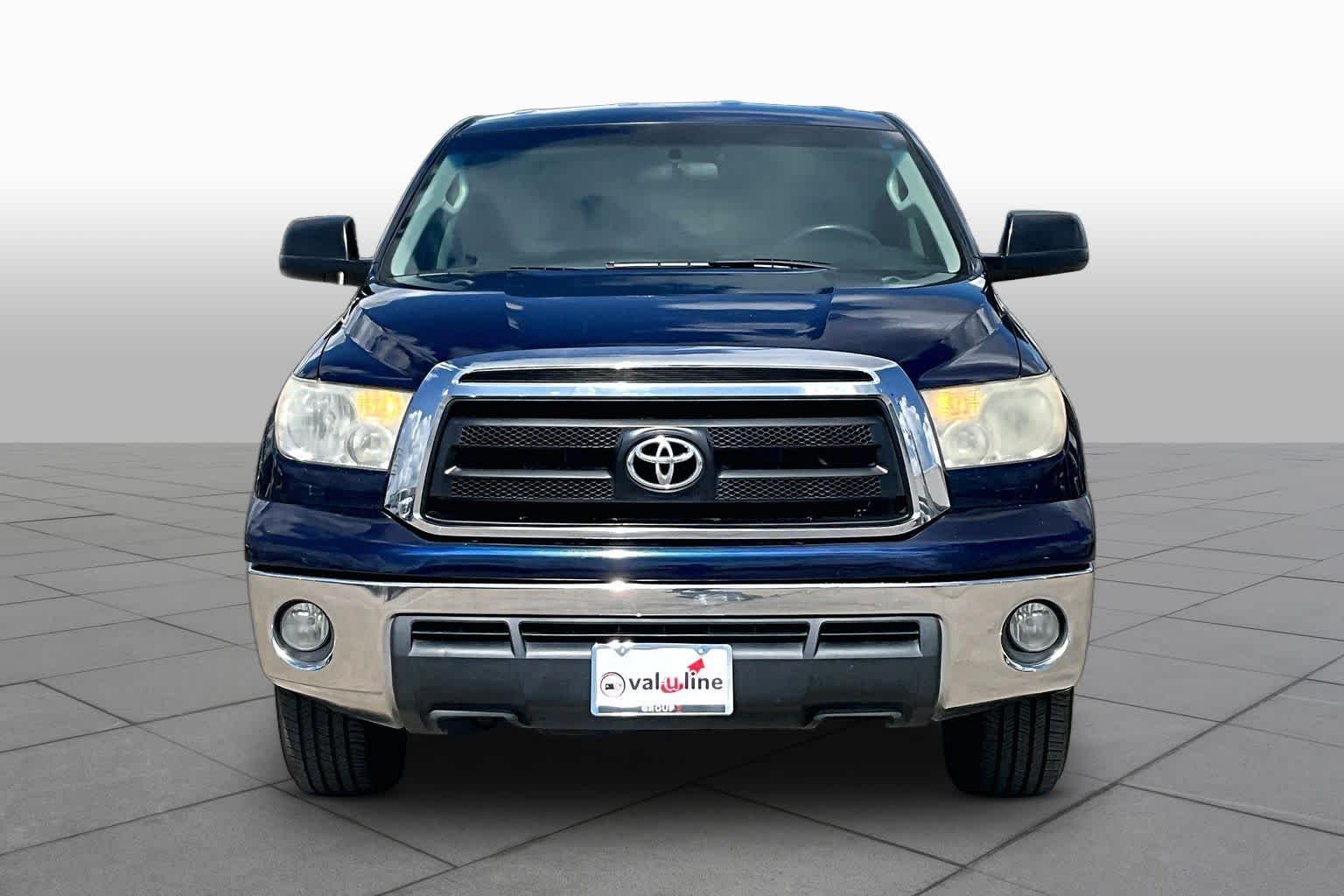Used 2010 Nautical Blue Metallic Toyota  image 3