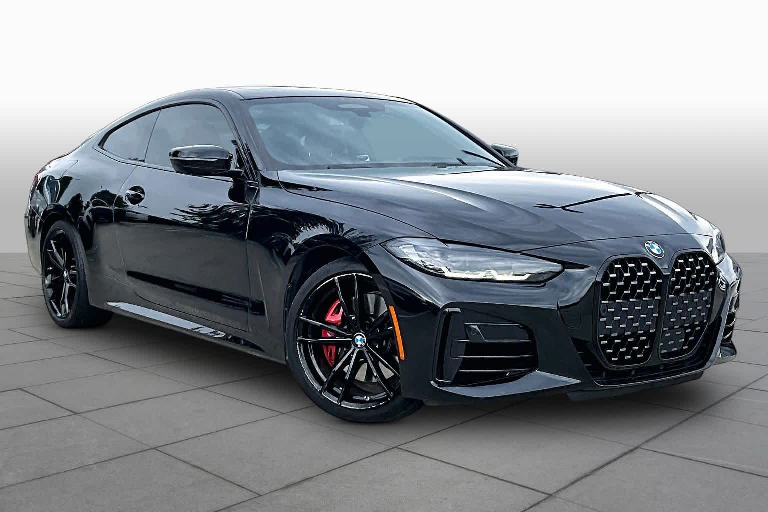 Used 2024 Black Sapphire Metallic BMW M440i image 3