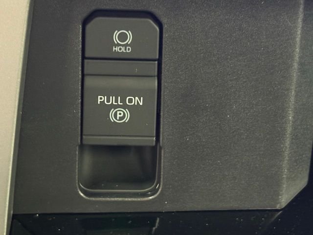 2026 Toyota Tundra Platinum - Photo 29