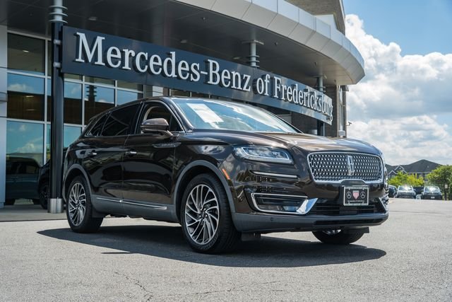 Used 2019 Brown Metallic Lincoln Reserve image 1