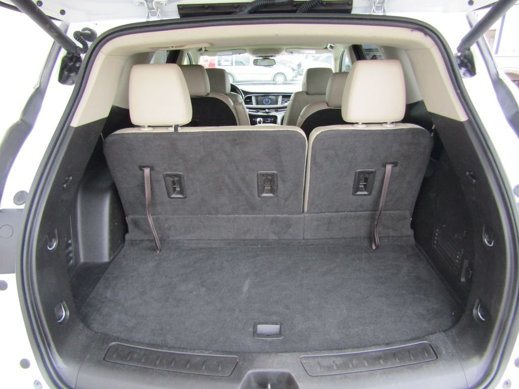 Used 2019 White Buick Essence image 33