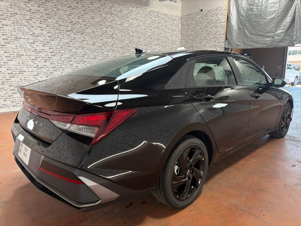 New 2026 Abyss Black Hyundai SEL Sport image 7