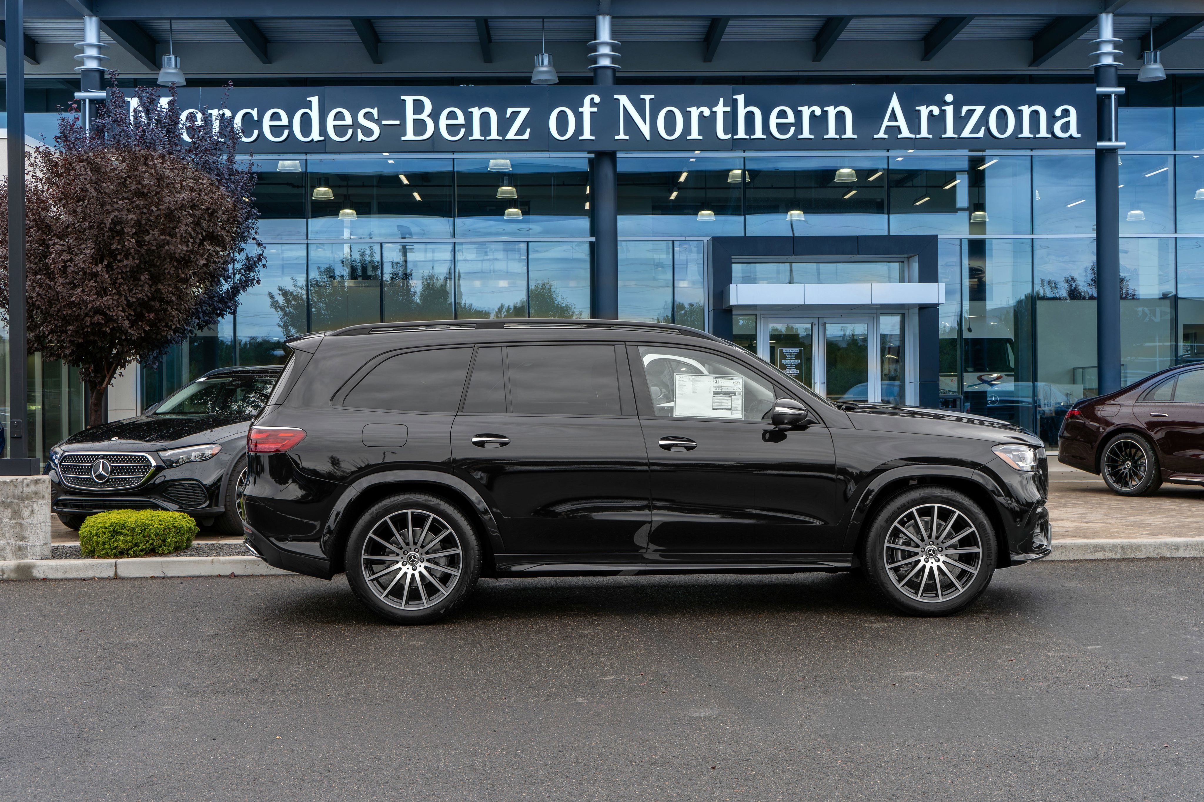 New 2026 Obsidian Black Metallic Mercedes-Benz GLS 450 image 1