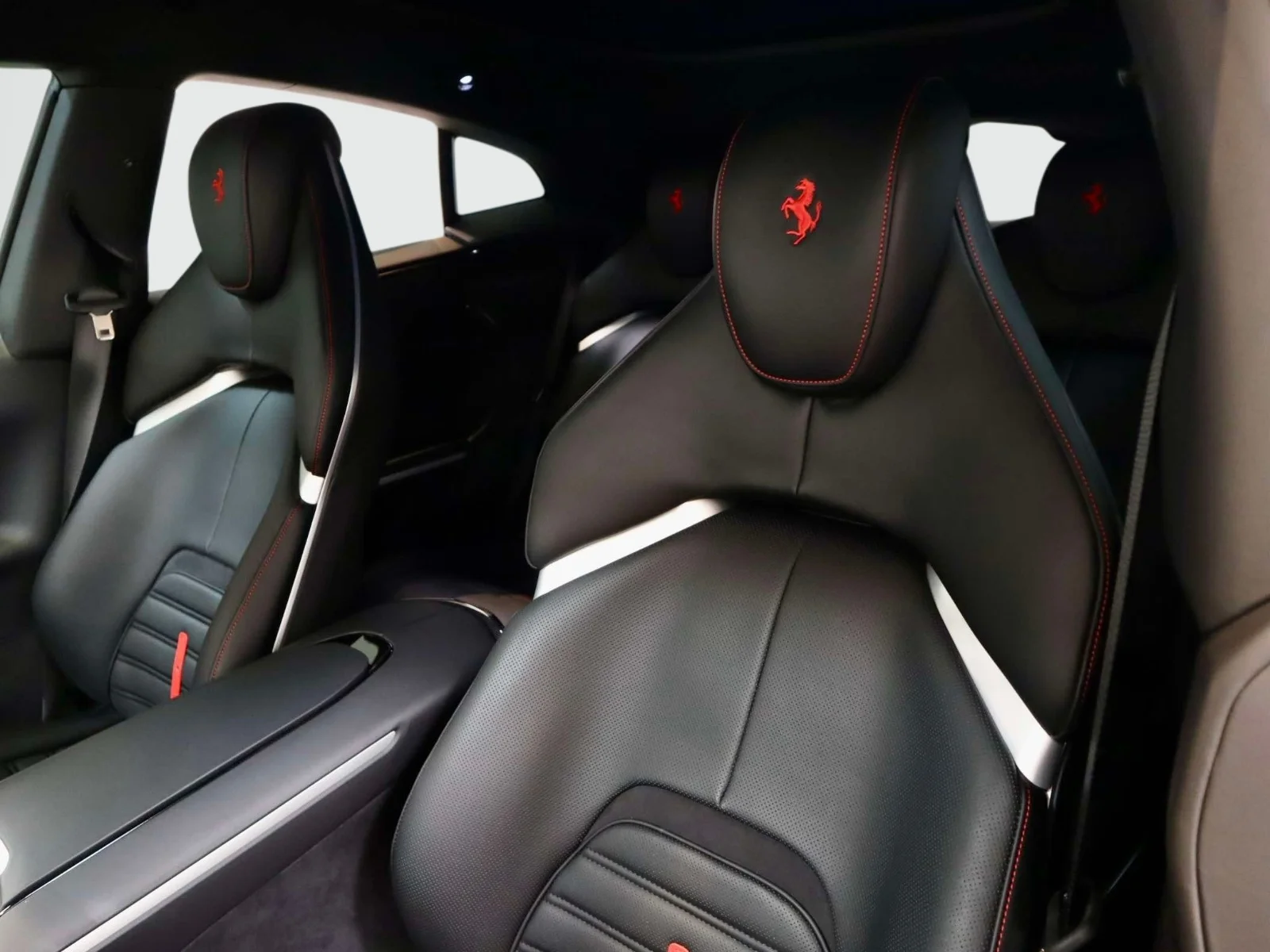 Used 2025 Nero Ferrari AWD image 26