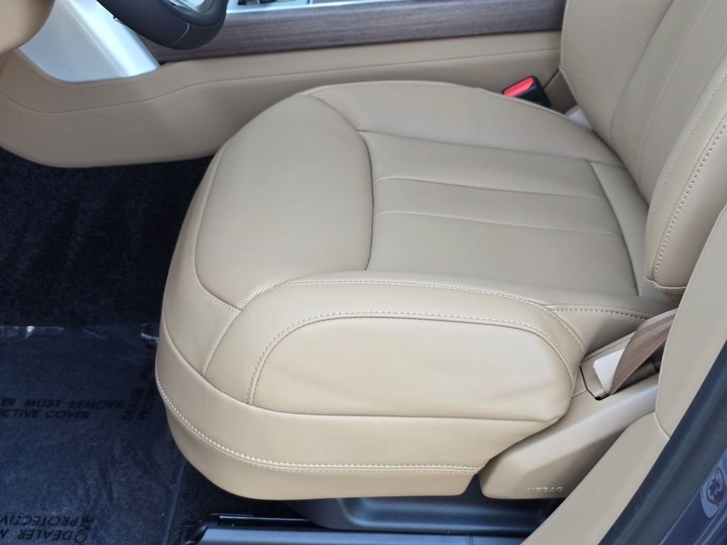 New 2026 Varesine Blue LAND ROVER SE LWB 7-Seats / V8 image 30