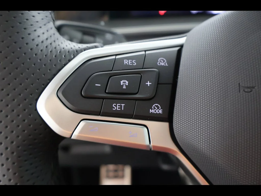 New 2026 Silver Volkswagen 2.0T SE R-Line Black image 24