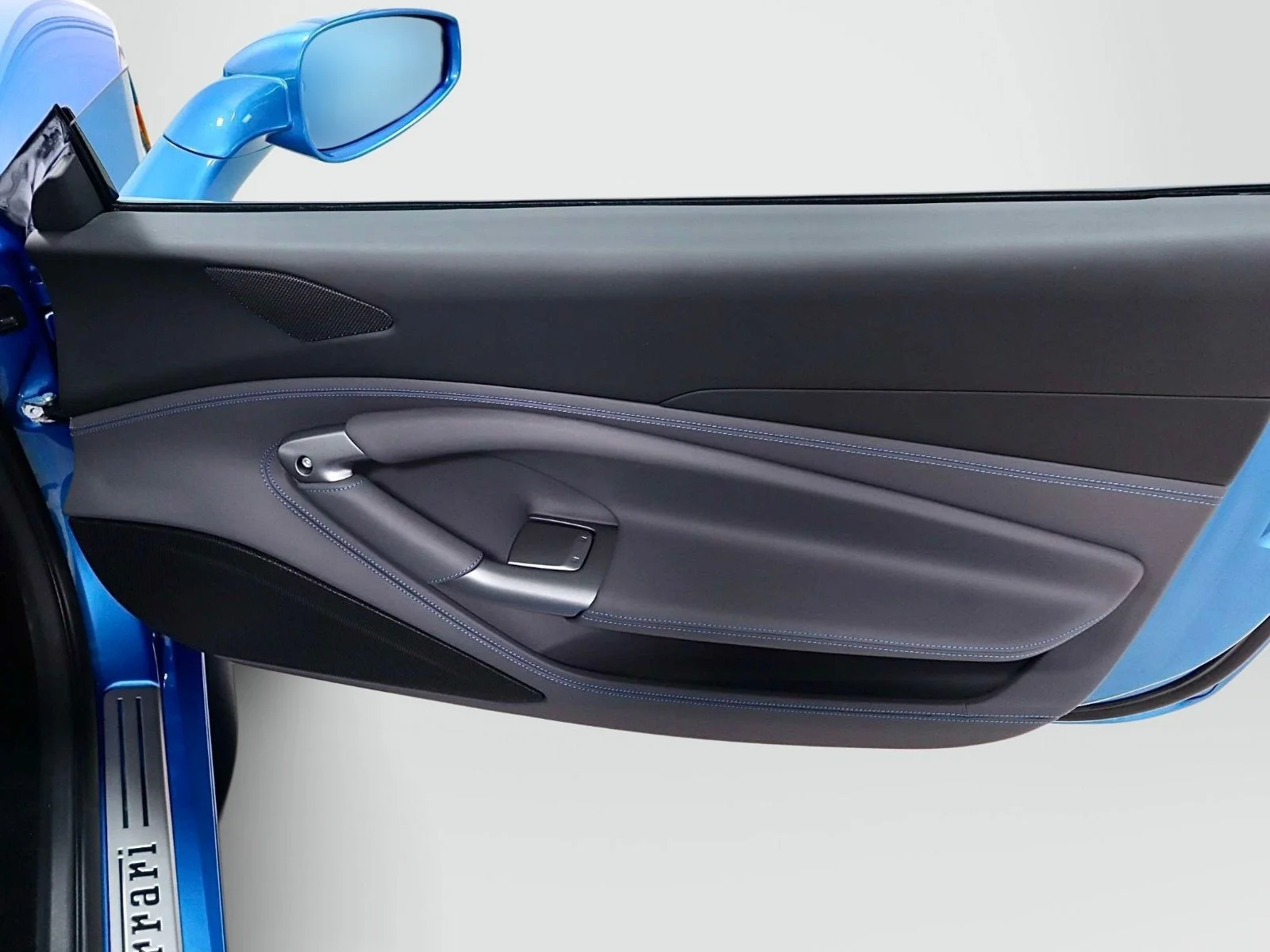 Certified Used 2022 Blu Corsa Ferrari  image 15