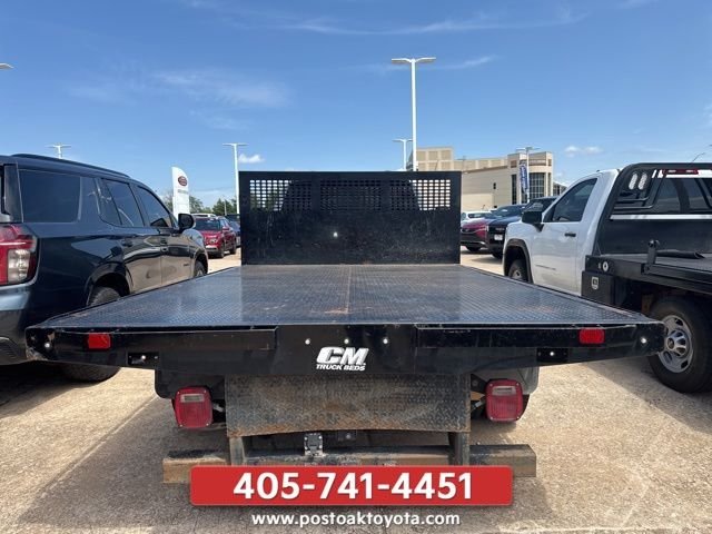 Used 2020 White Ford XL image 11