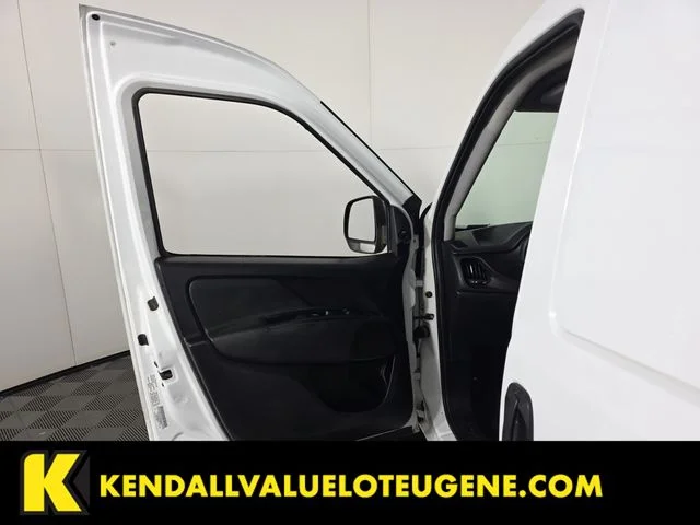 Used 2016 White Ram Tradesman image 18