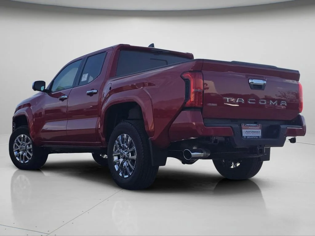 2025 Toyota Tacoma Limited - Photo 24