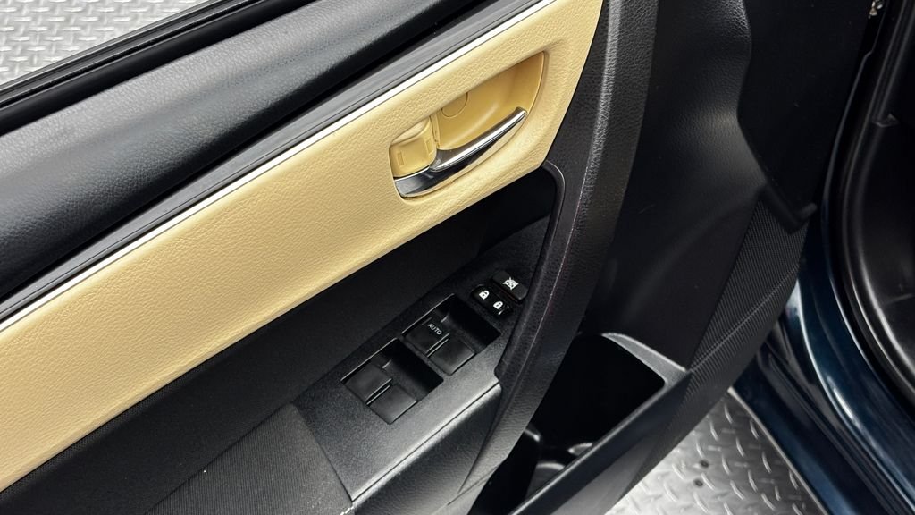 Used 2019 Blue Toyota LE image 13