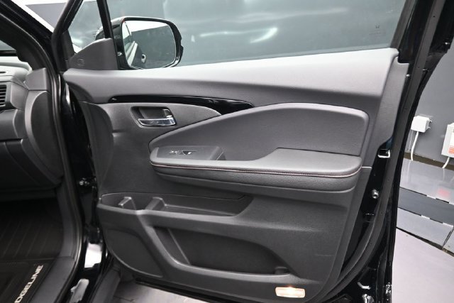 New 2026 Crystal Black Pearl Honda Black Edition image 27