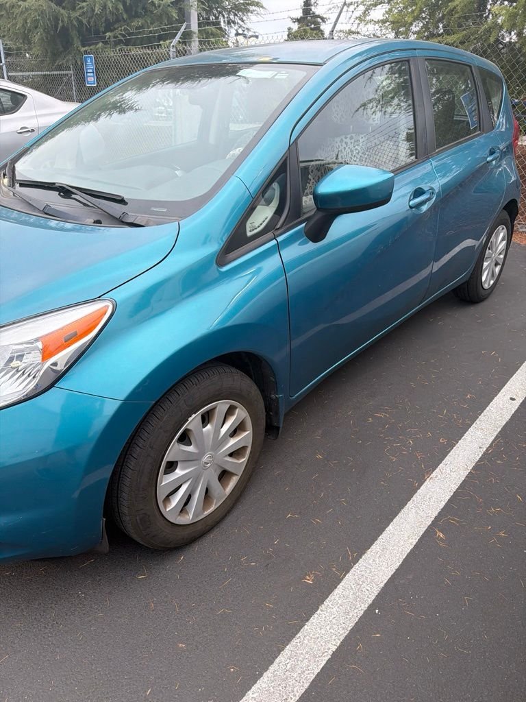 Used 2015 Peacock Nissan SV image 2