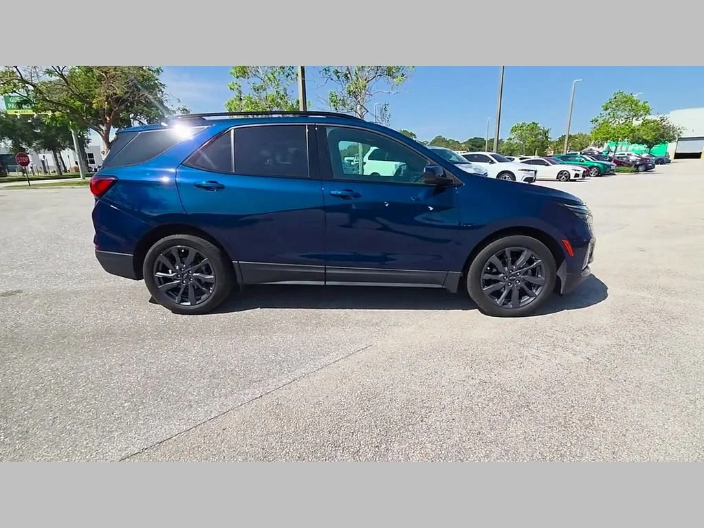 Used 2022 Blue Glow Metallic Chevrolet RS image 34