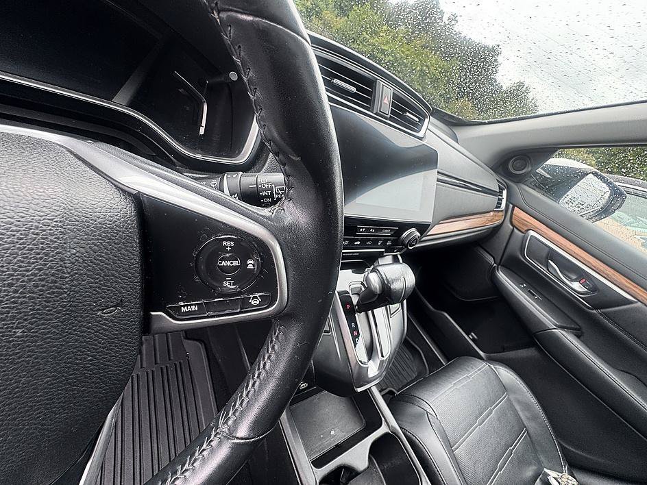Used 2020 White Honda EX-L image 15