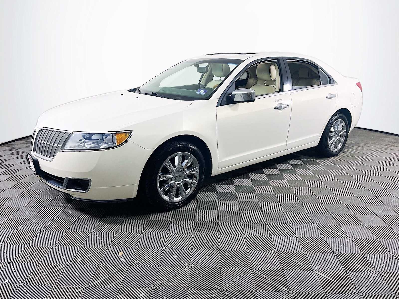 2012 Lincoln MKZ Base