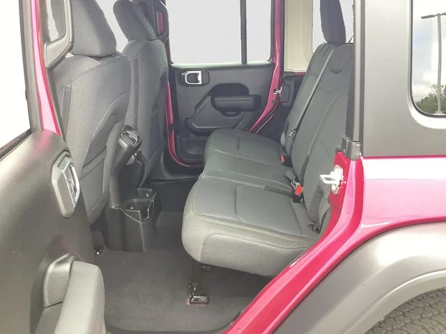 New 2026 Tuscadero Pearlcoat Jeep 4-DOOR SPORT S image 14