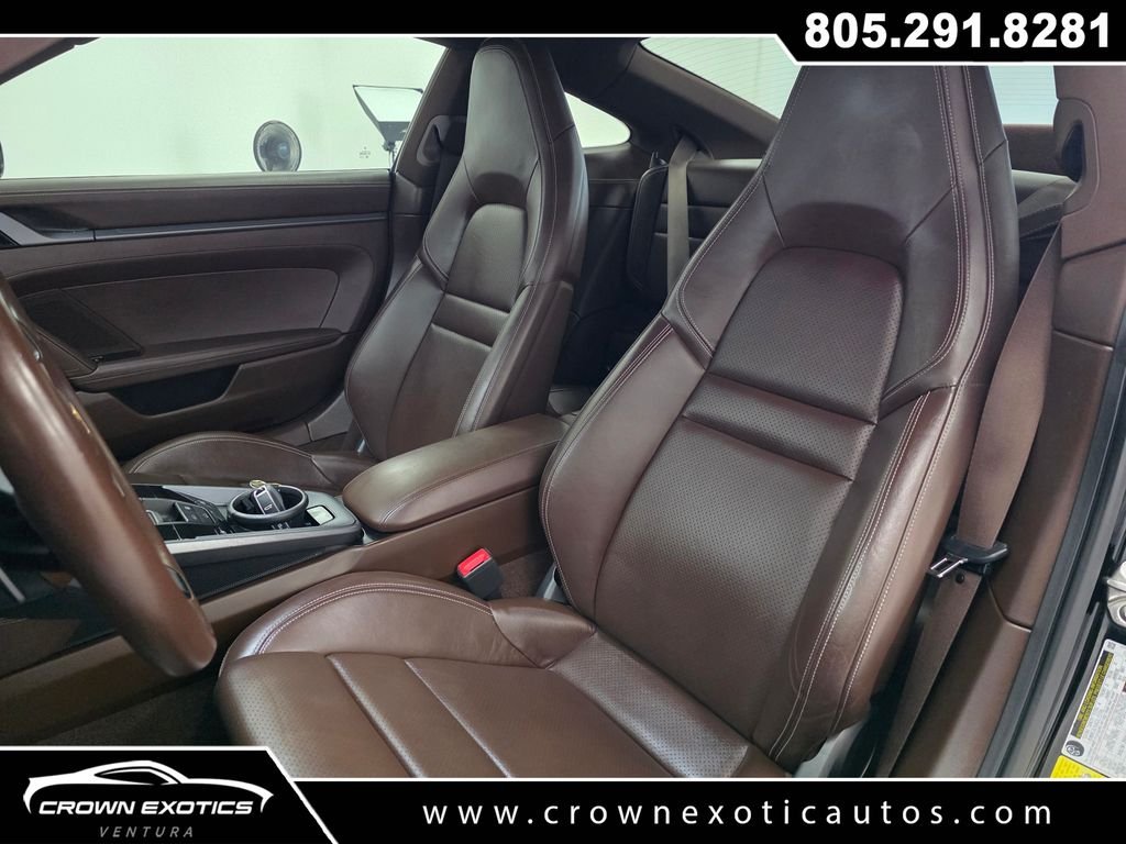 Used 2020  Porsche Carrera image 22