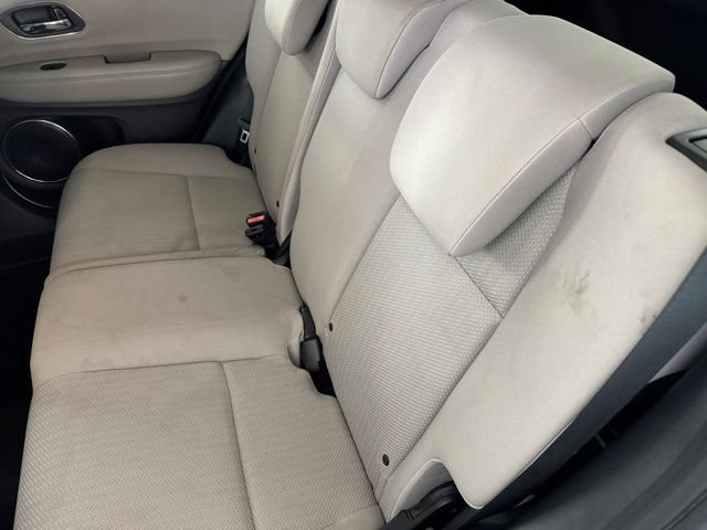 Used 2018 Silver Honda EX image 29