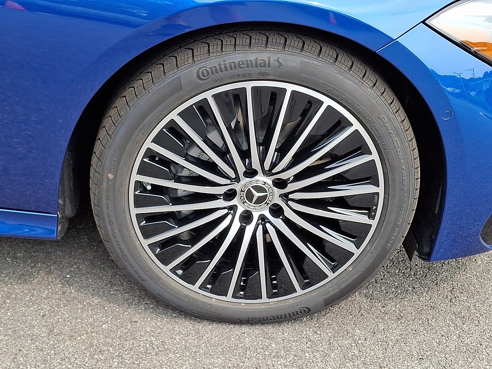 New 2027 Starling Blue Metallic Mercedes-Benz CLE 300 image 30